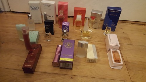 Womens miniature perfume - miniature,