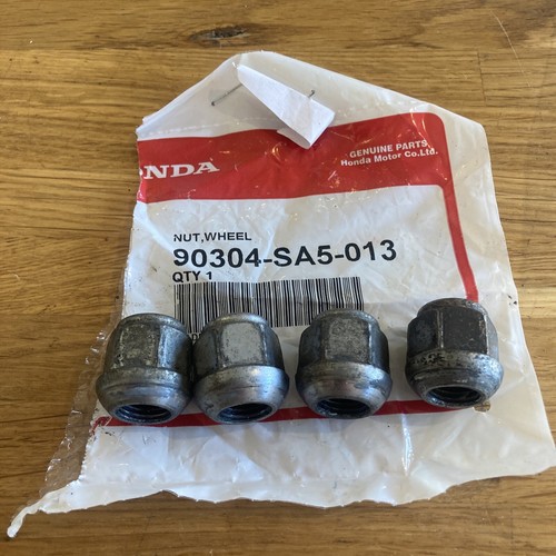 Honda vfr400r nc24 rear wheel - honda,