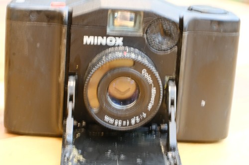 Minox 35mm film camera - film,