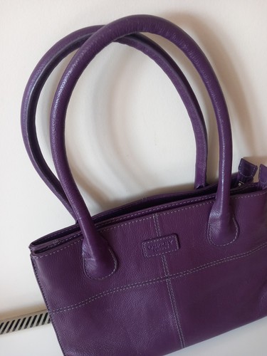 Osprey purple leather - by,