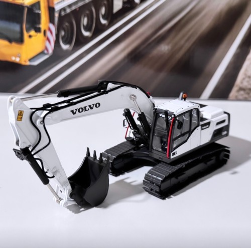 Volvo ec220d crawler excavator - crawler,