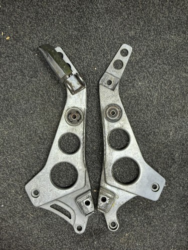Yamaha 350 ypvs footrest - rd,