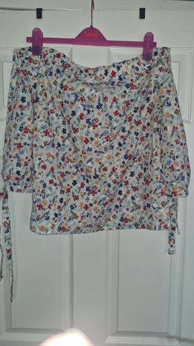 Falmer heritage women - falmer, top