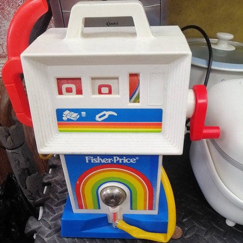 Vintage fisher price 1983 - fisher, gas