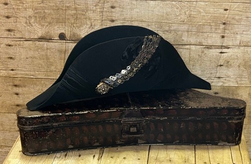 Antique high sherrif black - sherrif,
