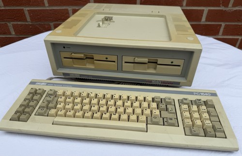 Amstrad pc1640 barn - amstrad, dd