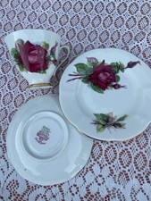 Roslyn China Wheatcroft Roses