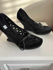Miss L Fire Size 6 Black Wedge