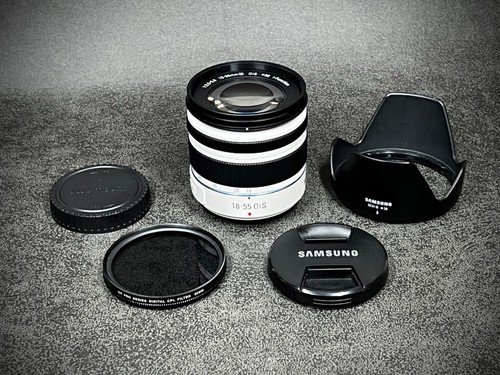 Near mint samsung - samsung, 18-55mm