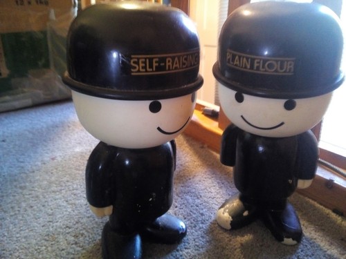 Pair vintage 1970s homepride - pair,