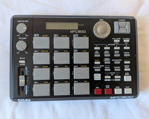 Akai mpc500 sampler - akai,