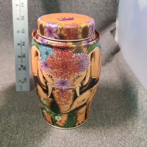 Williamson elephant tin tea - elephant,