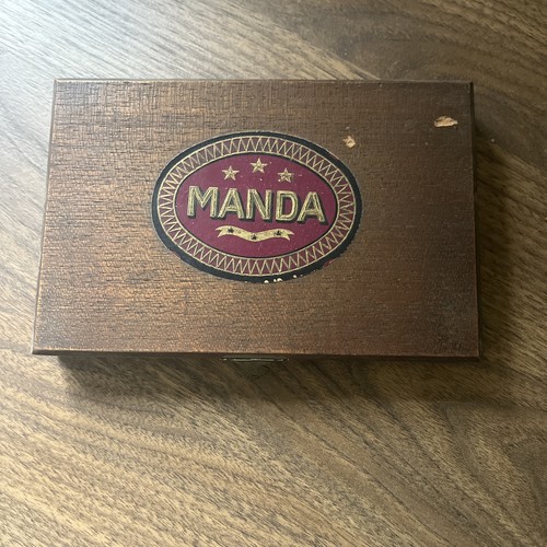 Vintage wooden cigar - box, manda