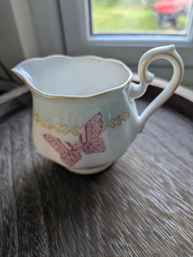 Royal albert favourite - my,