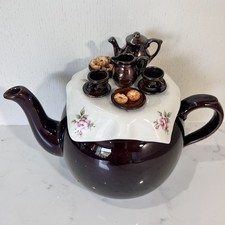 Cardew Design Teapot Brown