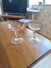 2 Vintage Gold Band Champagne
