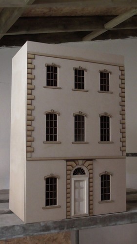 Scale dolls house - ,