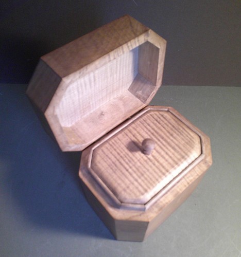 Vintage treen wooden tea - /, wooden tea