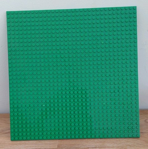 Green base plate building - base,