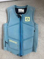 Mystic impact vest size XS