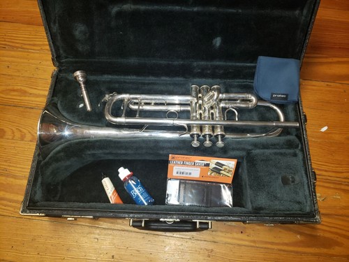 Yamaha xeno 8335 - yamaha, silver