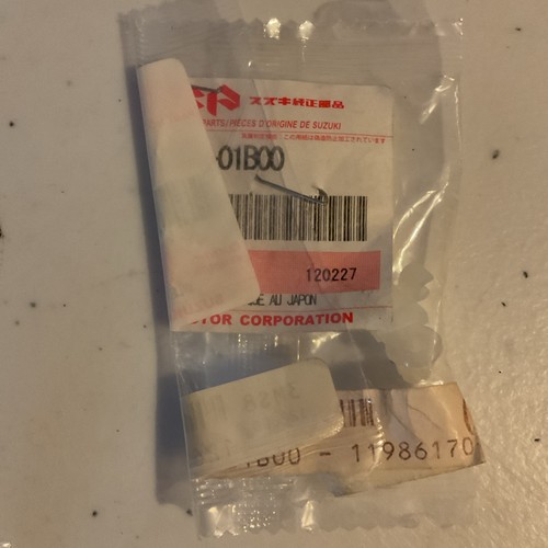Suzuki oem bush exhuast - oem, valve