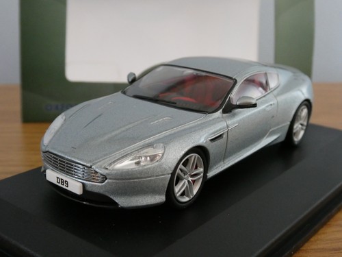 Oxford diecast aston martin - oxford,