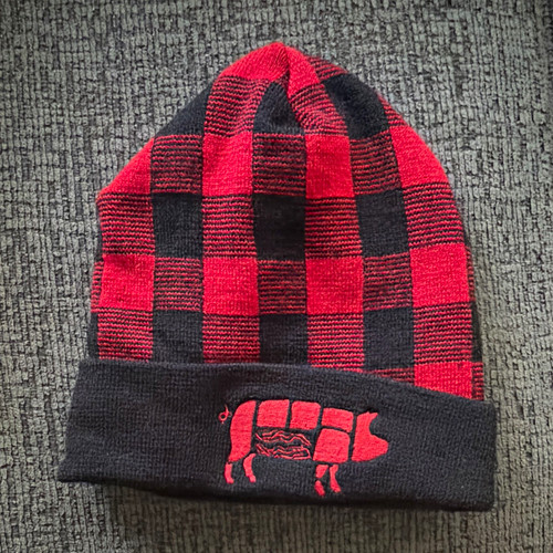 Red black plaid knit beanie - black,