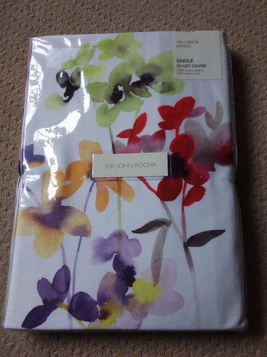 Bnwt single floral duvet cover - single,