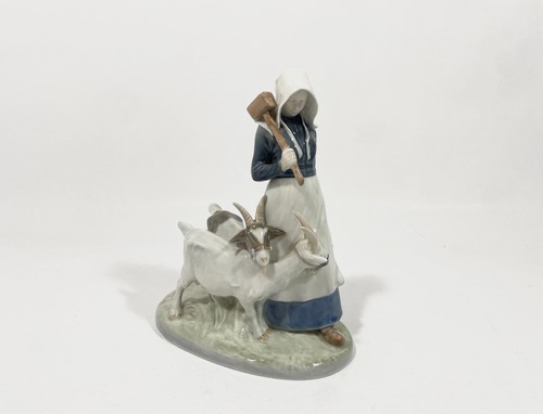 Royal copenhagen 694 - copenhagen, figure