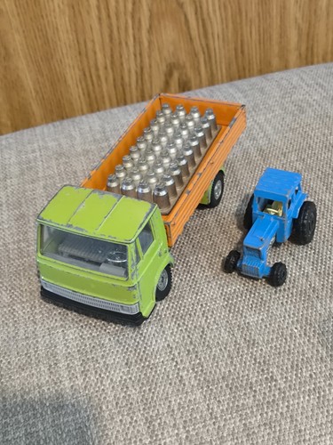 Ford tractor bburago - truck, and