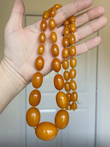 Huge 90g vintage - huge, butterscotch