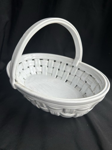 Vintage white ceramic - vintage, lattice