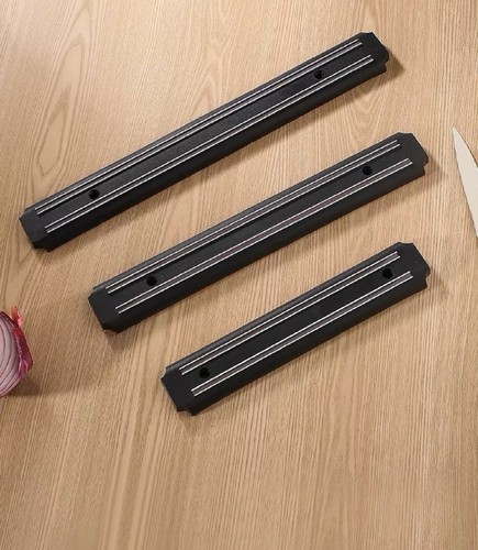 Magnetic wall mounted knife - magnetic, wall-mounted