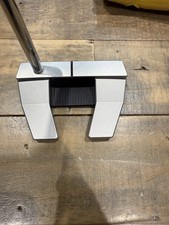 Scotty Cameron Phantom 5