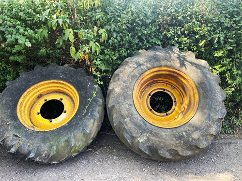 Jcb 3cx rear wheels - 3cx,
