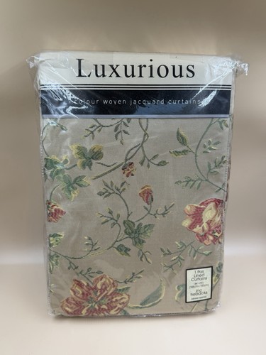 Luxurious stunning jacquard - stunning,