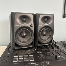 Pioneer DM-40 Studio DJ