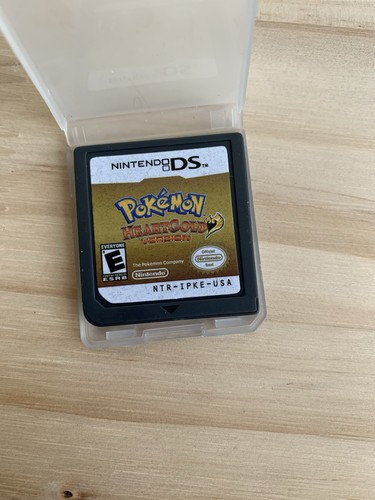 Pokémon heart gold nintendo - gold,