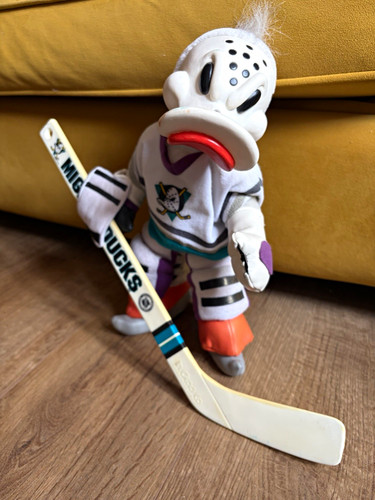 Mighty ducks wild wing - ducks, mascot