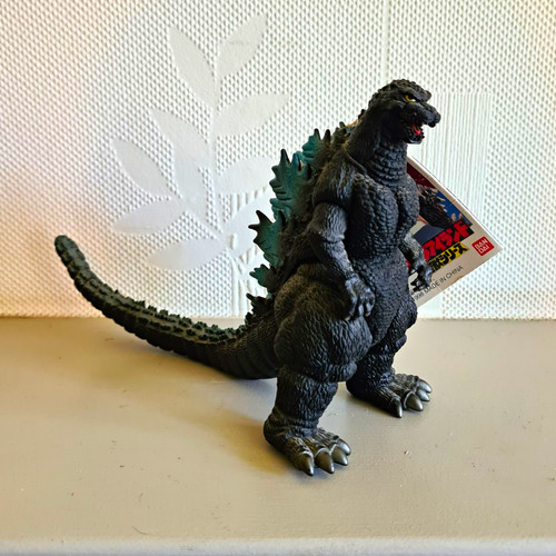Bandai godzilla figure - godzilla,