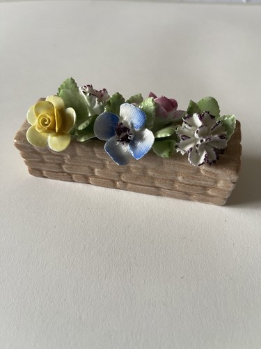 Royal doulton bone china - doulton,