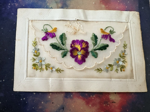Ww1 hand embroidered - hand, silk