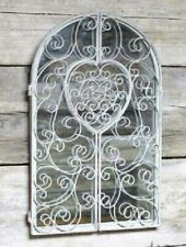 Small Distressed Rustic Garden