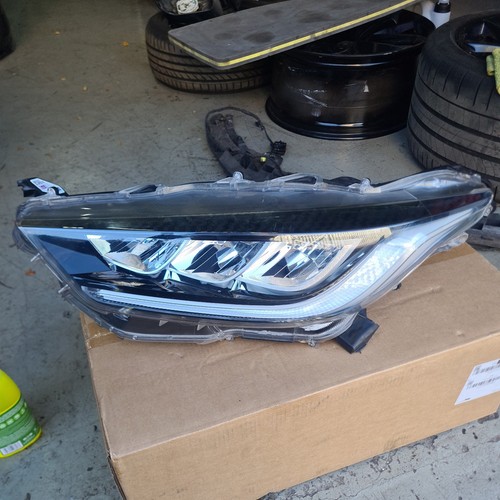 Toyota yaris led - 20-on,
