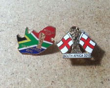 ENGLAND 2010 WORLD CUP in SOUTH AFRICA ENAMEL BADGE BADGES