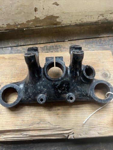 Triumph top fork yoke 3662 - yoke, 97-3662