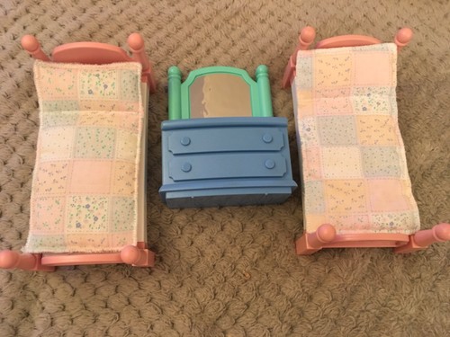 Vintage little tikes - little, dolls