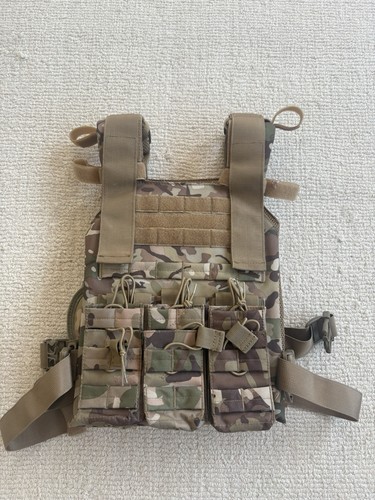 Airsoft plate carrier with