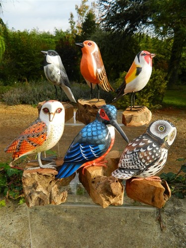 Wooden bird carving hand - carving,